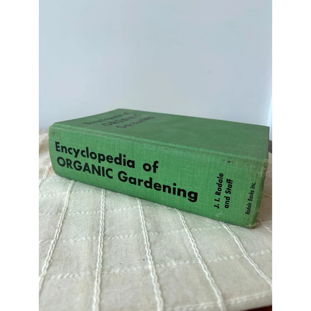 Encyclopedia of Organic Gardening J. I. Rodale 1970 Vintage Hardcover Green Book